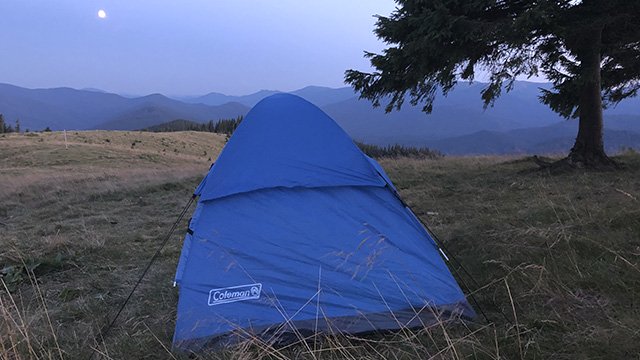 Що взяти в похід в гори з наметом? Список речей і бюджет